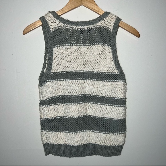 Liz Sport Vintage Knit Sweater Tank Size Medium - Picture 3 of 6